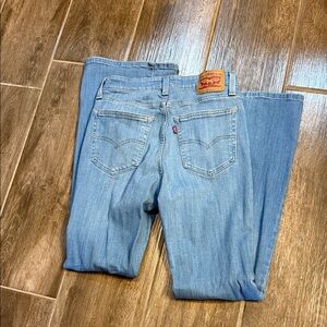 Levi Flare Jeans